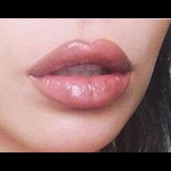 Ulta Beauty Makeup Plump Your Lips Appearance Of Full Pouty Lips Poshmark Ulta Beauty Makeup Plump Your Lips Appearance Of Full Pouty Lips Poshmark